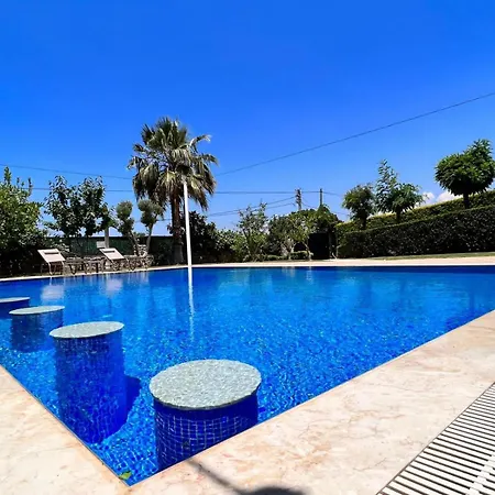 Gulistan - 7 Bedroom In Ovacik Villa